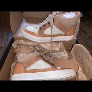 Frye Women’s Trail Sneakers in Leather and Suede
